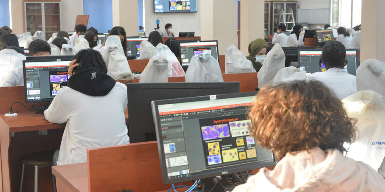 Ankara Üniversitesi'nden yerli ve milli patoloji yazılım programı