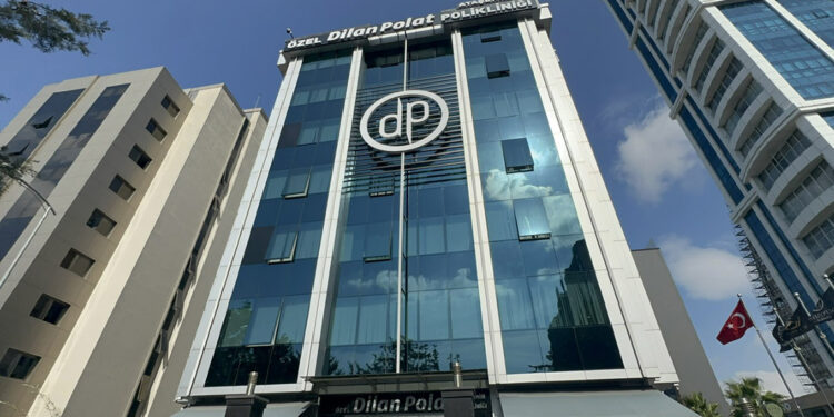 Ataşehir’de Dilan Polat'a ait polikliniğe silahlı saldırı