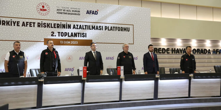 Avrupa'nın en büyük 2'nci deprem gözlem ağını çalıştırıyoruz