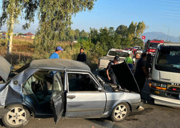 Aydın'da zincirleme kaza; 1 ölü, 5 yaralı