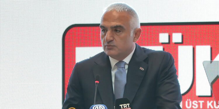 Bakan Ersoy, 3. Medya Buluşması'nda konuştu