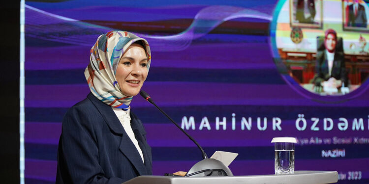 Bakan Göktaş, 6’ncı Azerbaycan Kadın Forumu’nda konuştu