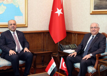 Bakan Güler, Irak Savunma Bakanı ile görüştü