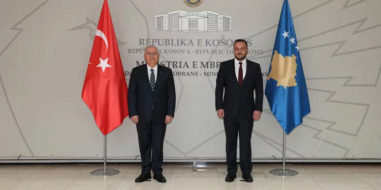 Bakan güler, kosova savunma bakanı ile görüştü