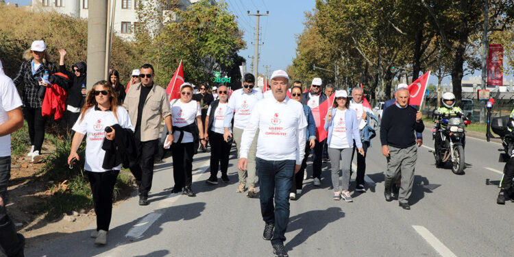Başkan Hayri Türkyılmaz, 100. yılda Cumhuriyet için yürüyor