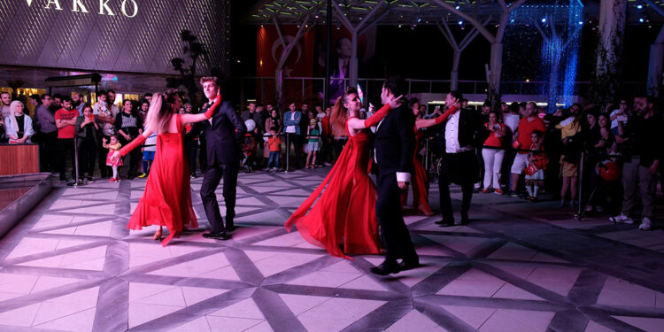 Bursa Downtown’da Cumhuriyet coşkusu yaşandı   