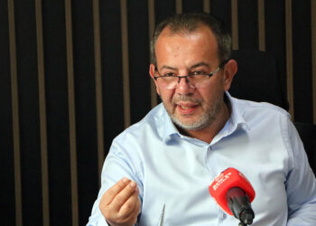 CHP'den ihraç edilen Özcan: 3 partiden teklif geldi