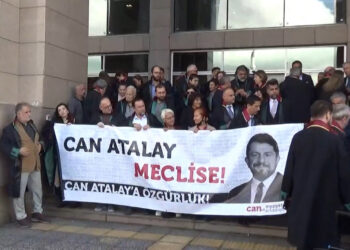 Can Atalay için adliye önünde basın açıklaması