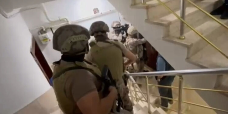 Çocukların müstehcen görüntülerini satanlara operasyon