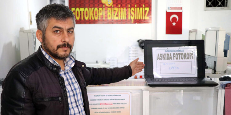 Depremzede öğrenciler için 'askıda fotokopi'