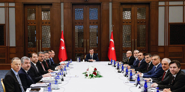 Ekonomi Koordinasyon Kurulu'ndan enflasyonla mesajı