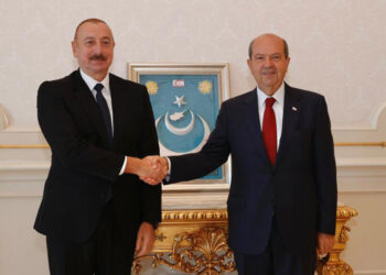 Ersin Tatar Azerbaycan Cumhurbaşkanı ile görüştü