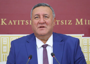 5 bin TL ayrımsız tüm emeklilere verilmelidir