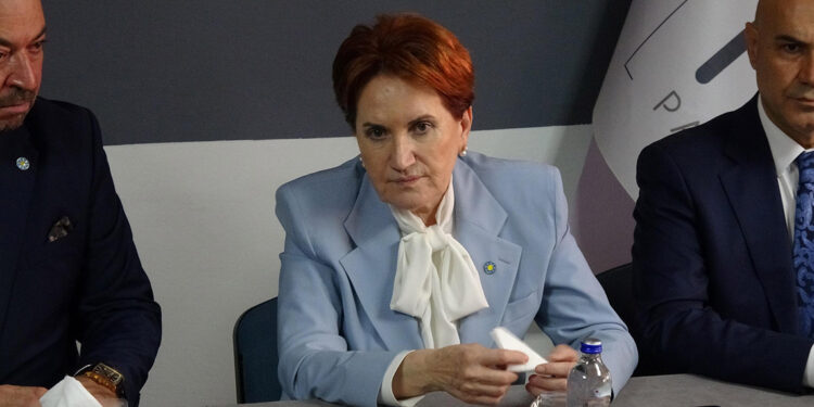 Hamas'ın yaptığı eylemi de ayıplamak zorundayız