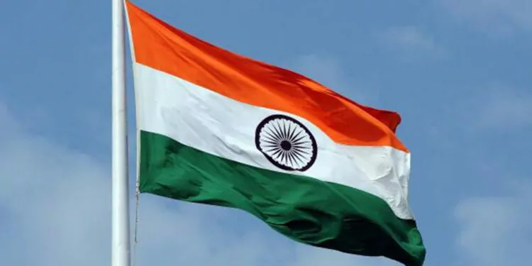 Hindistan, kanadalılara vize vermeye başladı