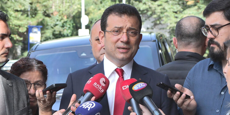 İmamoğlu: Divan Başkanlığı çok kutsal bir sorumluluk