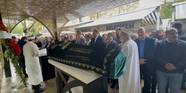 İsrail protestolarında ölen Tüfekçi, defnedildi