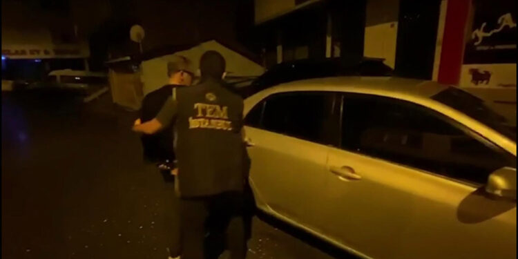 İstanbul ve Kırklareli'ndeki operasyonda 20 gözaltı