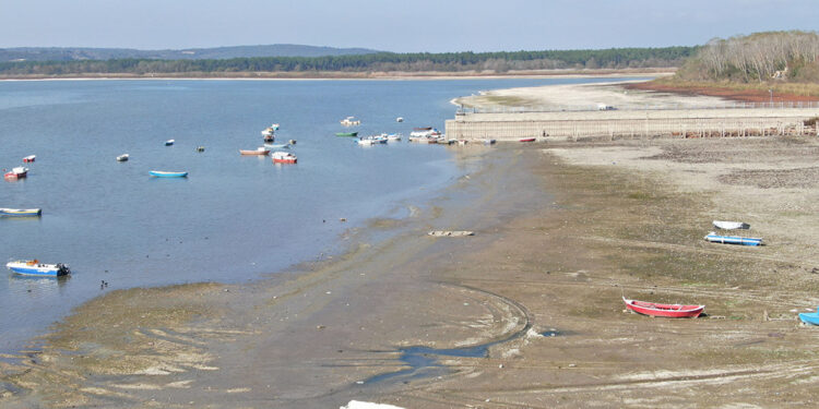 İstanbul'da barajlardaki doluluk oranı yüzde 20'nin altına indi