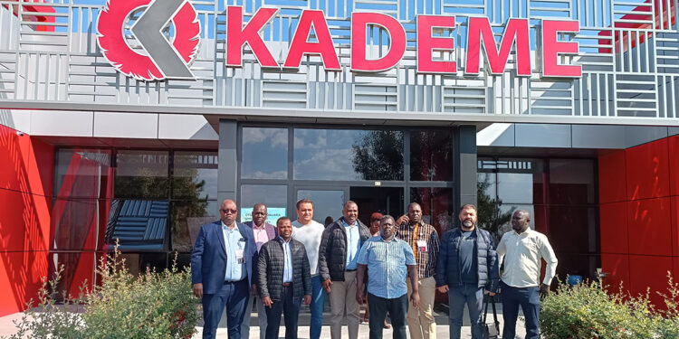 Kenyalı yetkililerden Kademe fabrikalarına ziyaret