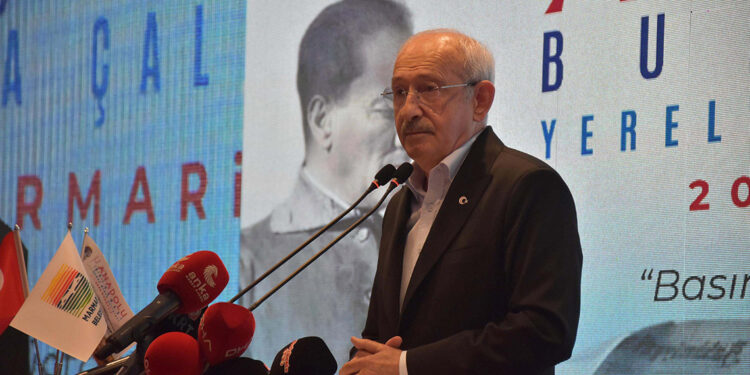 Kılıçdaroğlu, Yerel Medya Çalıştayı'nda konuştu