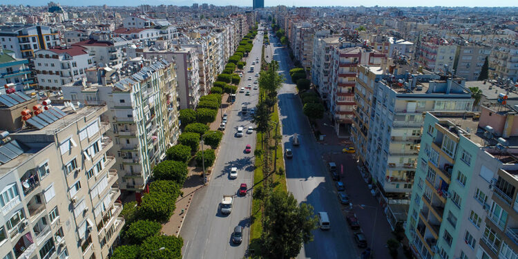 Kiracılara tahliye taahhüdü dayatması