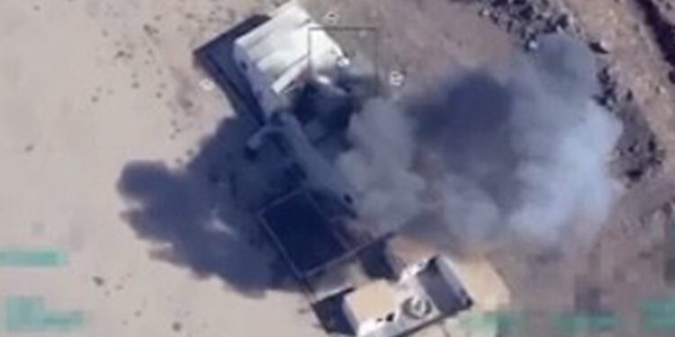 MİT, Suriye'de PKK/YPG'ye ait askeri tesislere ve örgütün yönetici kadrolarına operasyon düzenledi