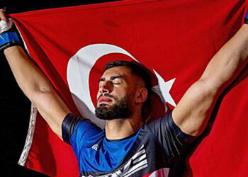 MMA boksörü İbo Aslan: Para için vatanımı satmam