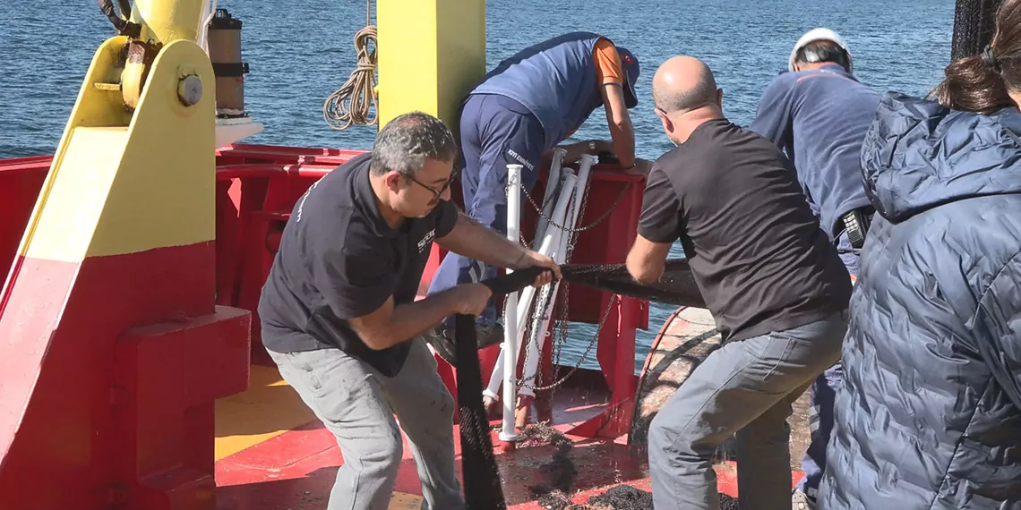 Marmara denizinde 4 noktada hayalet ag temizligis - yerel haberler - haberton