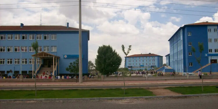 Okulda fenalaşan 10 yaşındaki İsmail, öldü