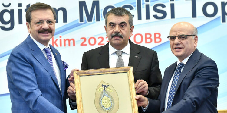 Özel okul öğretmenlerinin SGK primi sorununu çözeceğiz