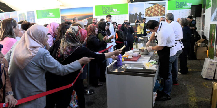 Rize'de 3'üncüsü düzenlenen 'GastroRize' festivali başladı