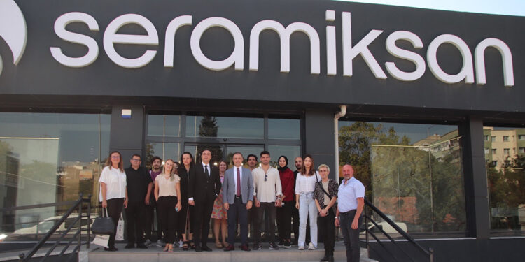 Seramiksan fabrika ve showroom’larını mimarlara açtı