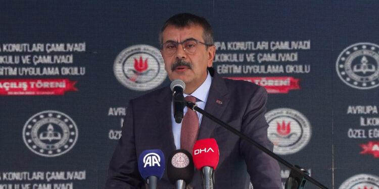 Son 20 yılda, 80 yılın 2 katı eğitim öğretim hizmeti yapıldı