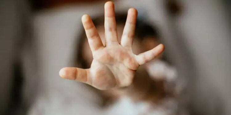 Torununa cinsel istismarda bulunan dedeye 44 yıl hapis