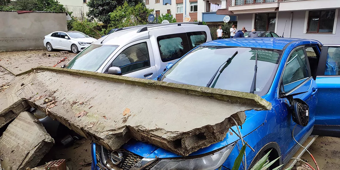 Trabzonda 19 mahallede su baskini ve heyelans - öne çıkan - haberton