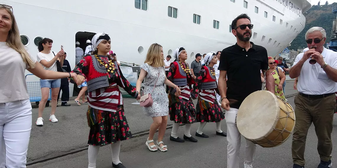 Trabzonda turizm geliri findigi solladiz - yerel haberler - haberton