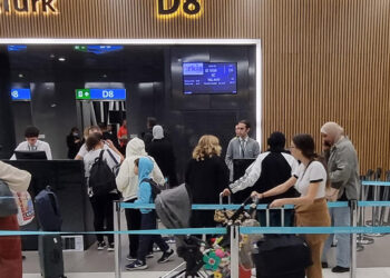 Türkiye'deki İsrail vatandaşları İstanbul'dan ayrılıyor
