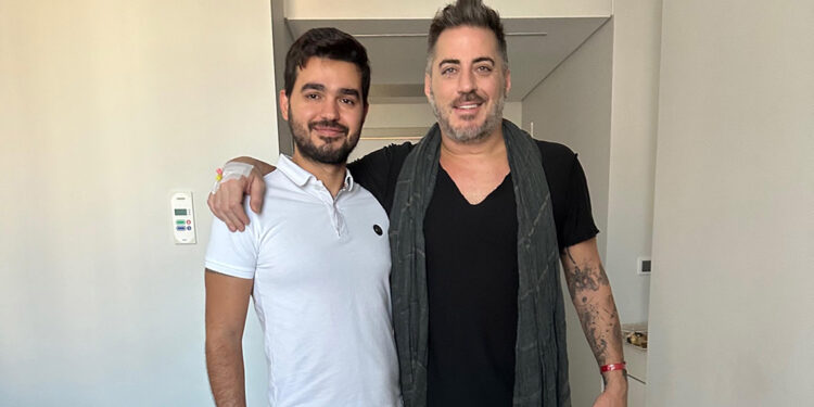 Ünlü Şaman Omar Ahmadzai, İzmir’de sağlığına kavuştu