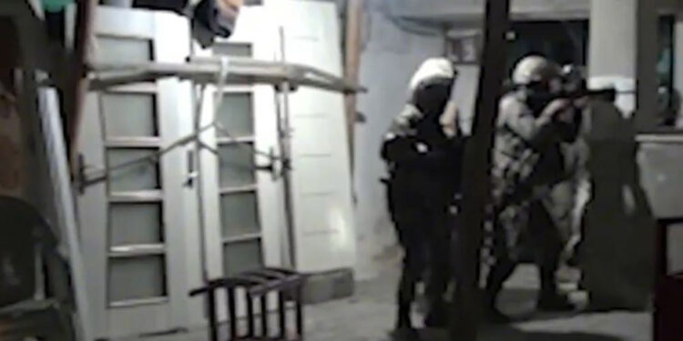 Van'da eylem hazırlığındaki 6 terör örgütü üyesi yakalandı