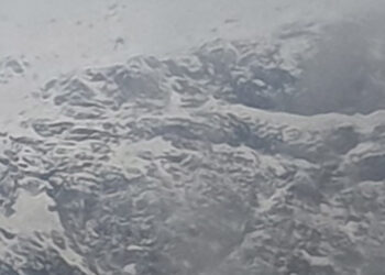 Van'ın yükseklerine kar yağdı