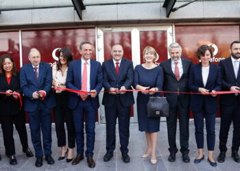 Vodafone Ankara'da yeni merkezini açtı