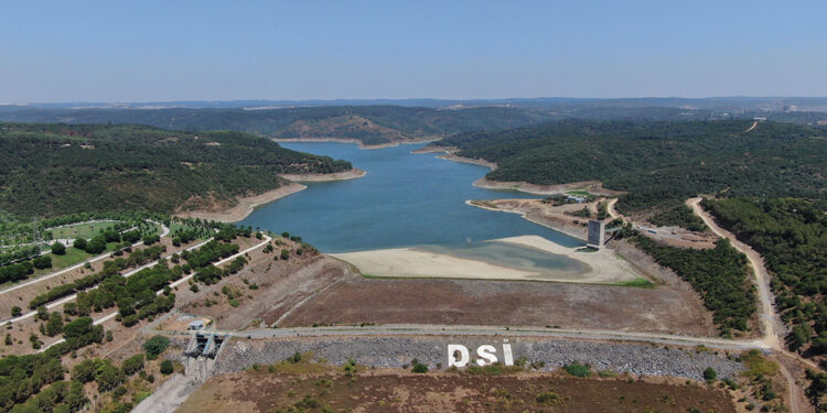 Yağışlar İstanbul barajlarındaki doluluk oranlarını artırdı