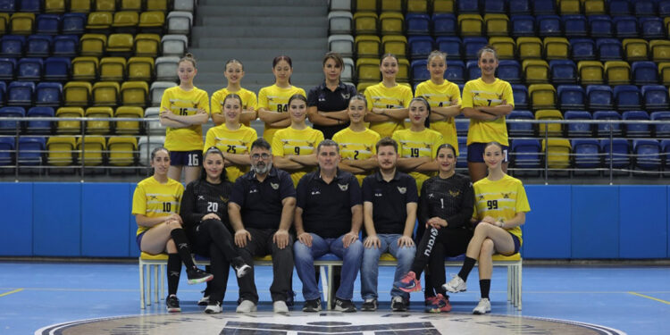 Yenimahalle Belediyespor, hentbolda son 16 Tur'a yükseldi