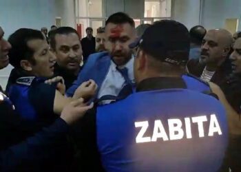 Zonguldak belediye meclisi toplantısında kavga çıktı