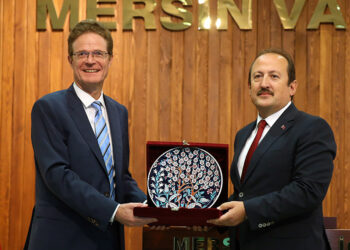 AB Türkiye Delegasyonu Başkanı Mersin'de