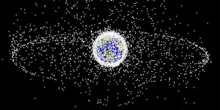 'Uzay enkazı kuralını' ihlal eden şirkete ceza verildi