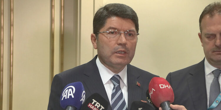 Olayın çözümlenmesi bölge barışı açısından önemli