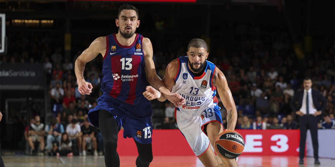 Anadolu Efes Barcelona'ya 91-74 mağlup oldu