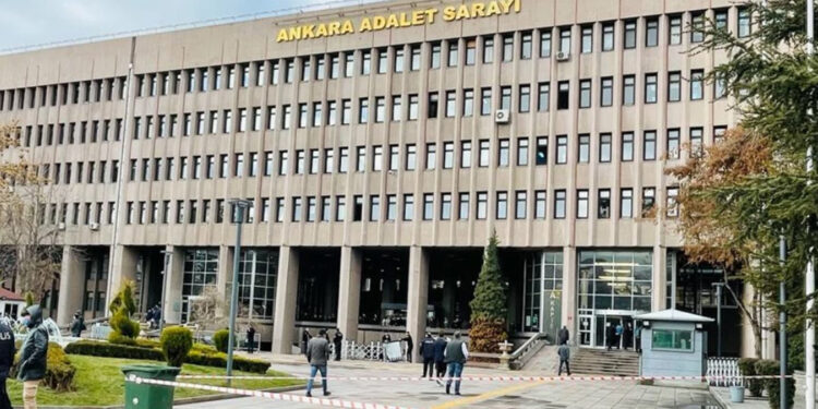 Ankara Adliyesi'nin çevresinde şüpheli paket uygulaması